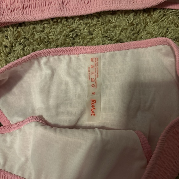 pink shein bikini - Picture 2 of 2